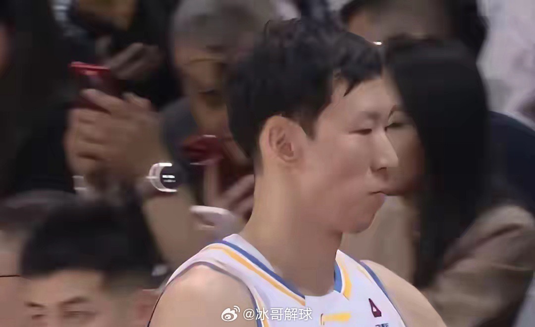 CBA爆冷！北京队一度领先15分，却遭吉林88:86逆转。周琦运动战10中8砍1