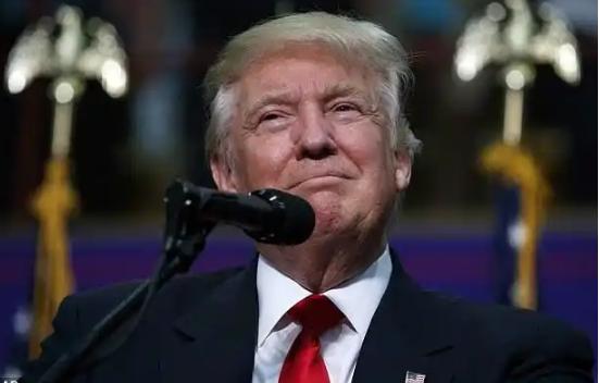 为何美国债务高达37万亿美元，还能养得起11艘航母？其实我们都被骗了，美国债务3