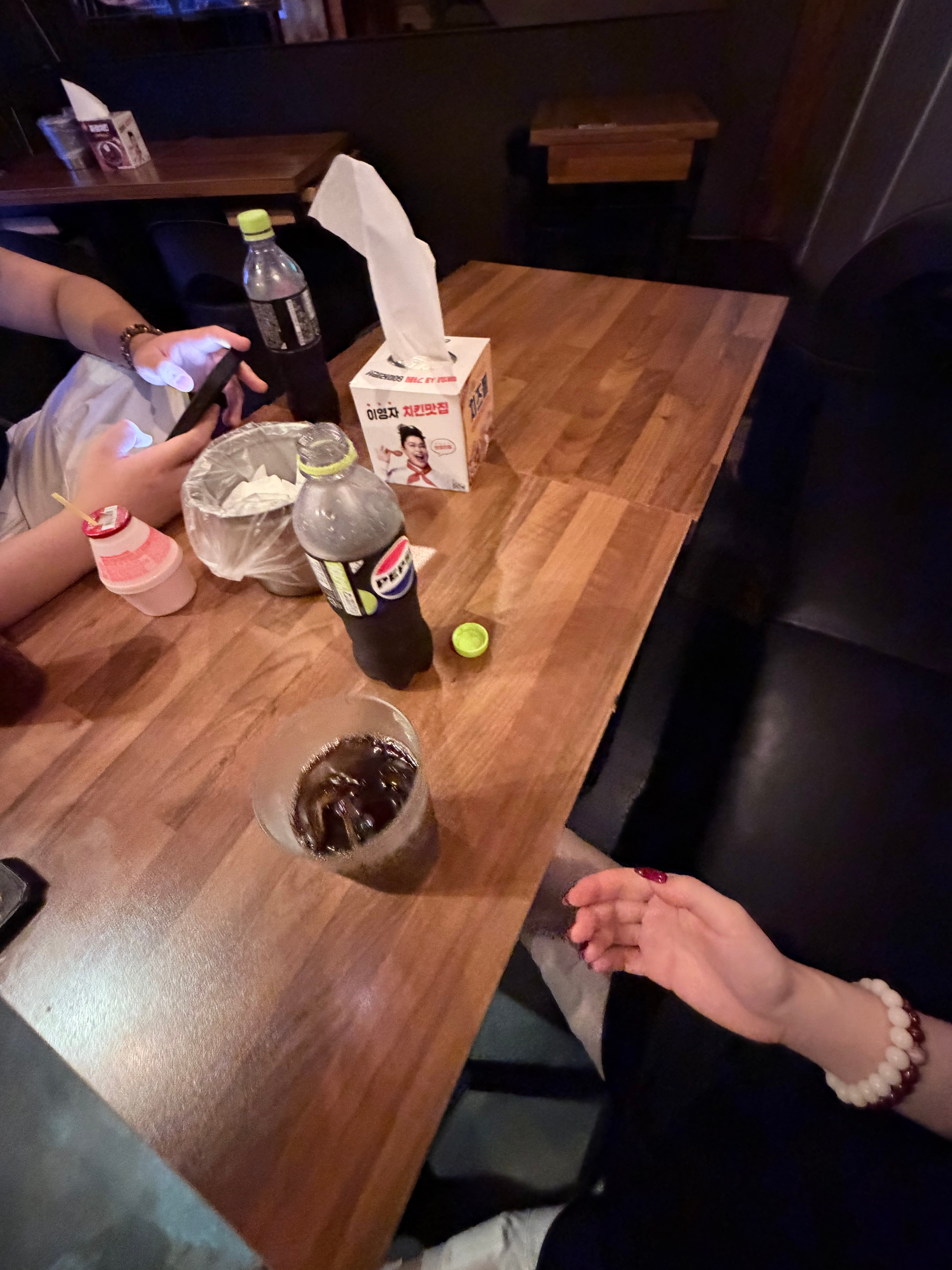 超级想吃60炸鸡，上一次还是宁宁崽带我来吃的，这次就找了酒店旁边最近的一家，结果