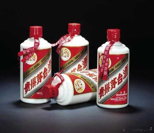 好家伙！普通人买不起的东西都崩盘了……保时捷利润下滑99%片仔癀从1600跌到6