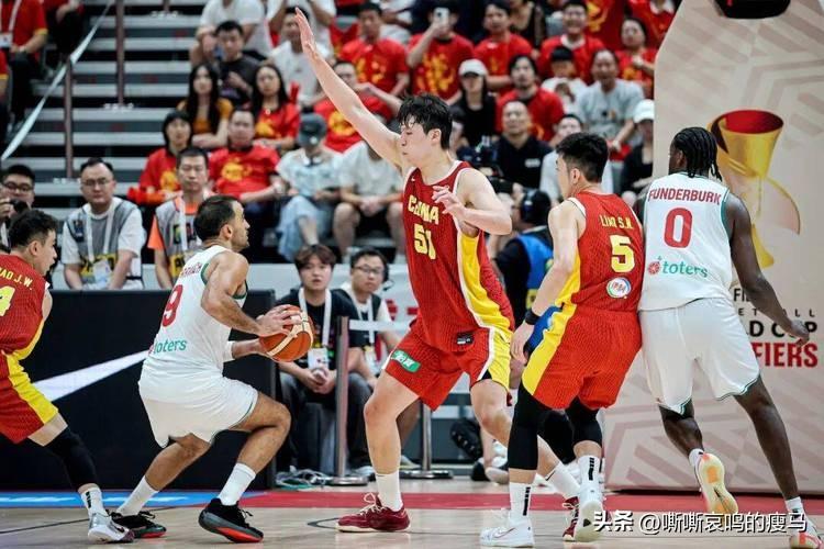 拼命防守   稳重进攻

昨天晚上看世界杯男篮亚洲预选赛中国VS黎巴嫩。以2分优