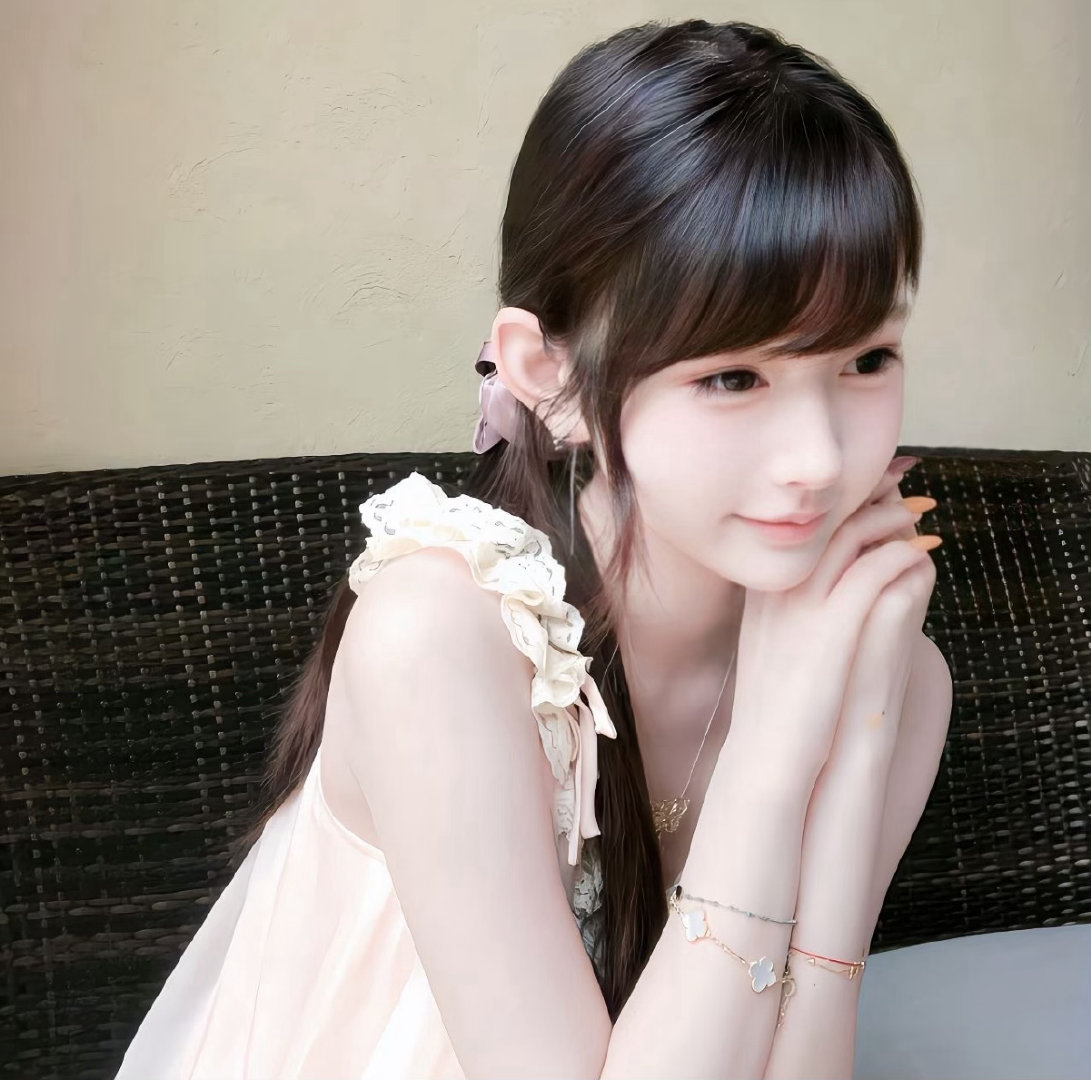 𝐖𝐞𝐂𝐡𝐚𝐭头像｜女生头像｜氛围感女头丨审美积累丨ins 风头像 ｜