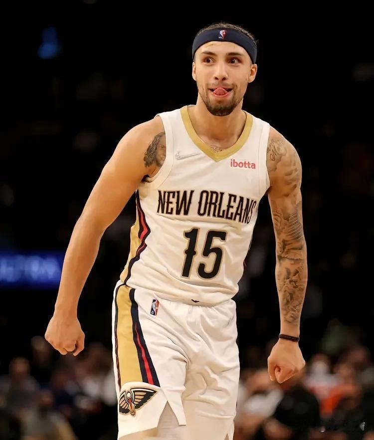 火箭可考虑用泰特交易来老六
鹈鹕队超市开张，火箭队可以考虑送出泰特，交换来后卫阿