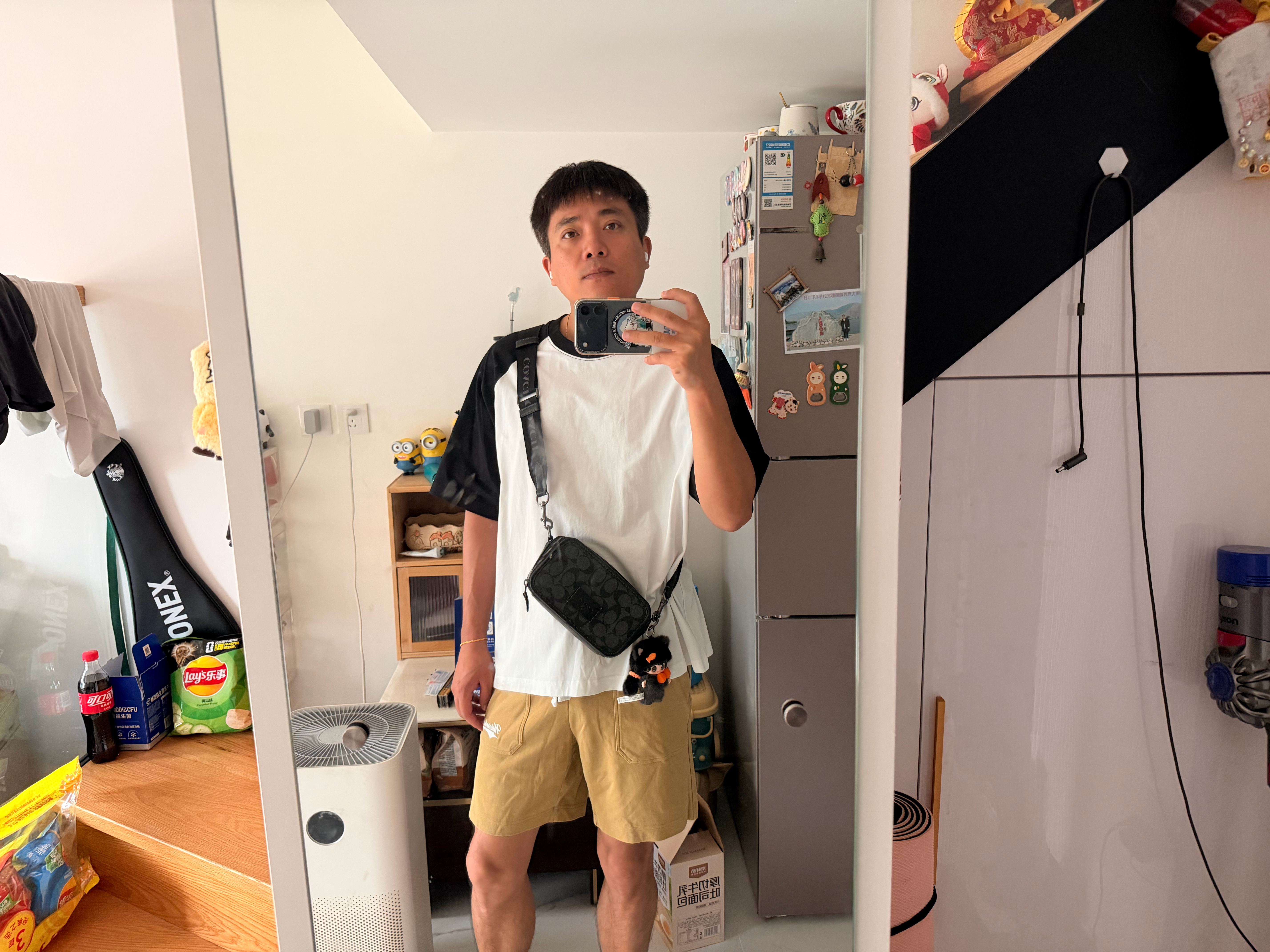 周一早，去上班💼 