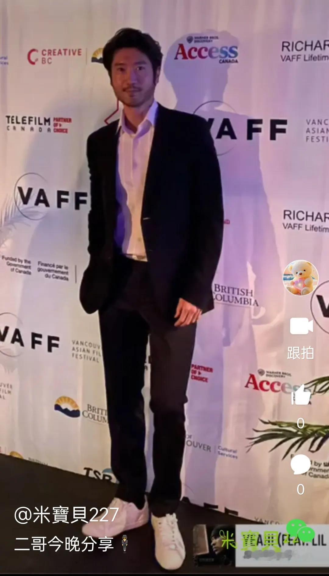 今晚西裝筆挺的二哥🤵

🍄影片在小視頻裡