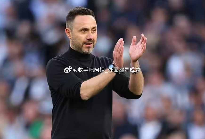 目前热刺仍然排在降级区内，落后身前的西汉姆联2分。热刺新任主教练德泽尔比想尽各种