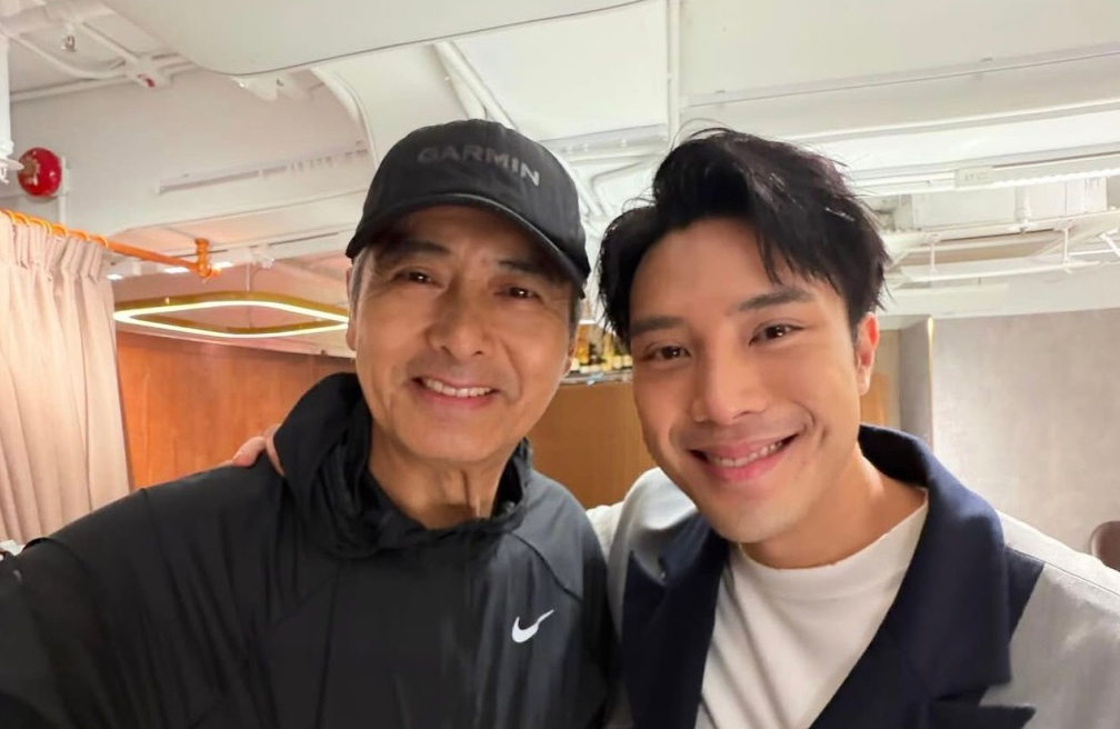 陈浚霆近日凭《爱・回家之开心速递》、《金式森林》入围「飞跃进步男艺员」十强，遇到