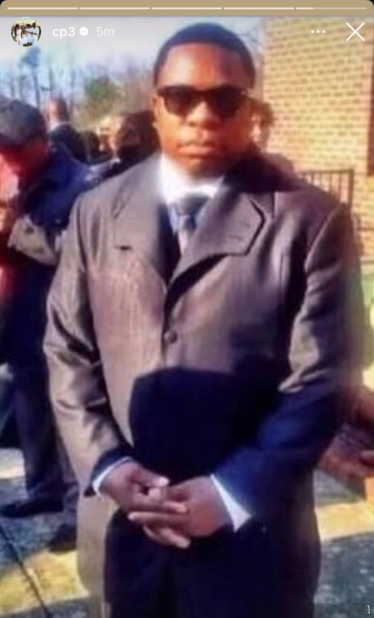 快船队输给勇士队后，克里斯·保罗在Ins上的动态，这图，是名场面！！ 