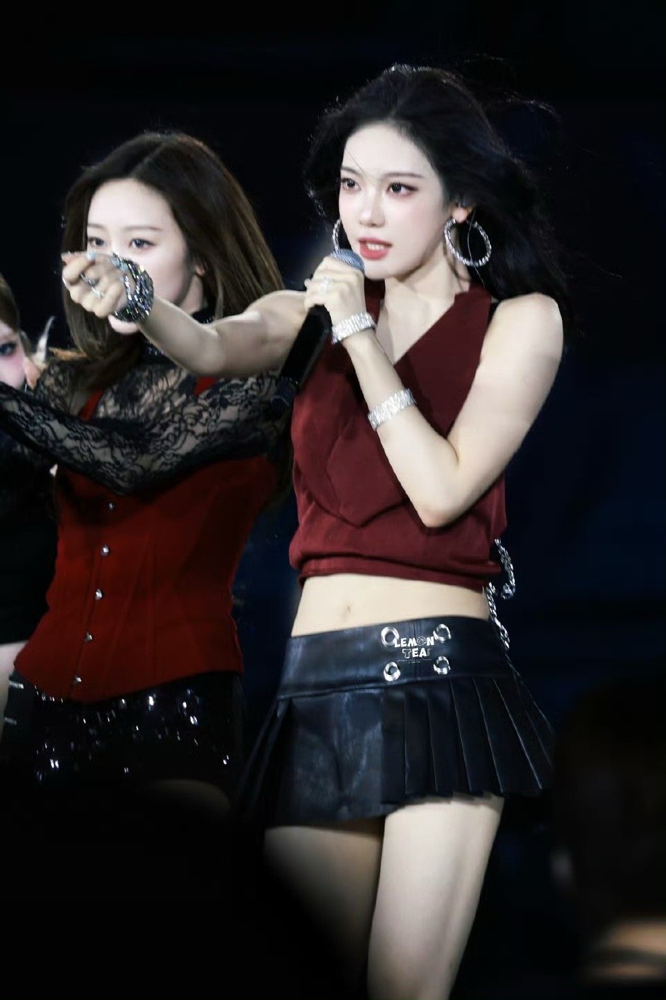 宁艺卓 曼谷宁艺卓这状态，绝了！红玫瑰女神实至名归！ 