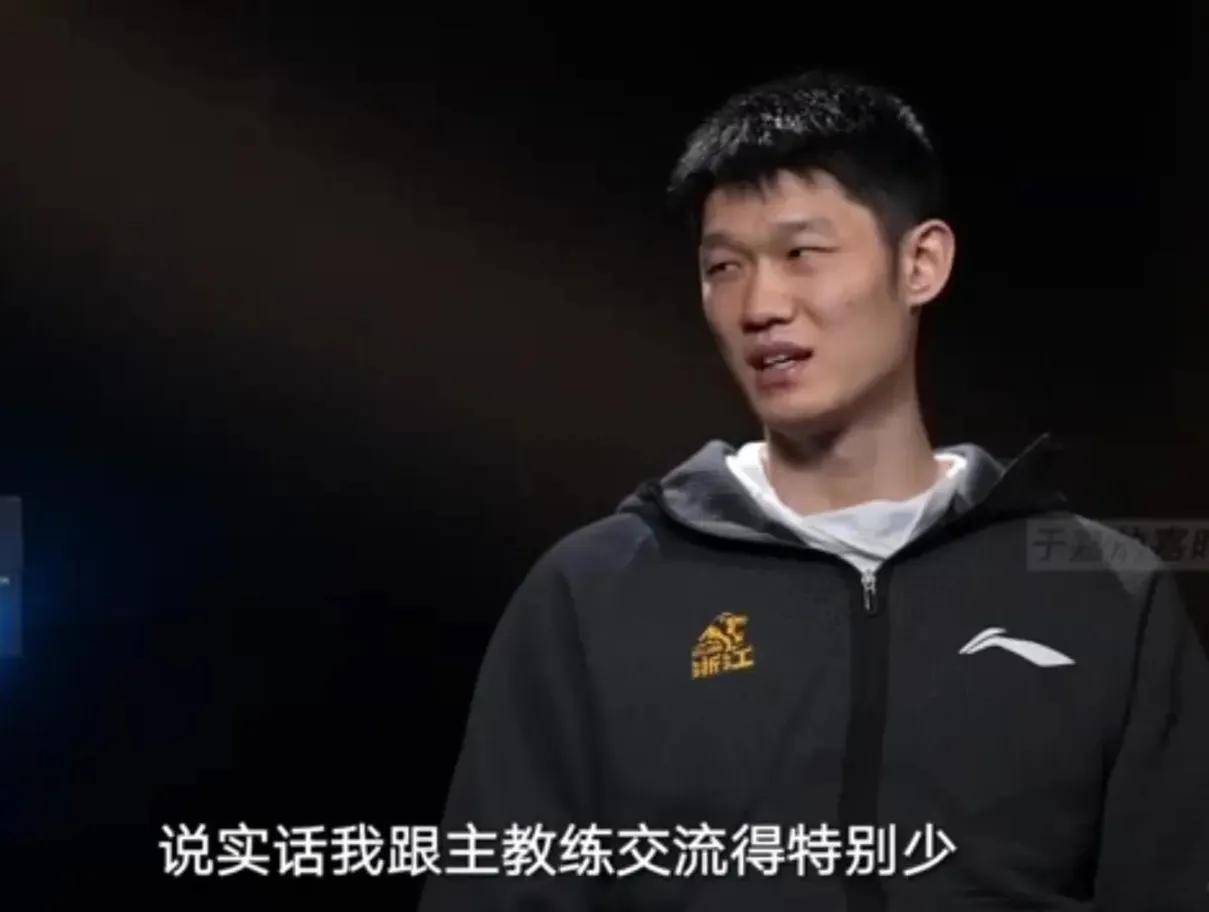 胡金秋这性格估计只有杜锋能带他打国家队了，一个夏天和乔帅沟通竟然不到十次！

他