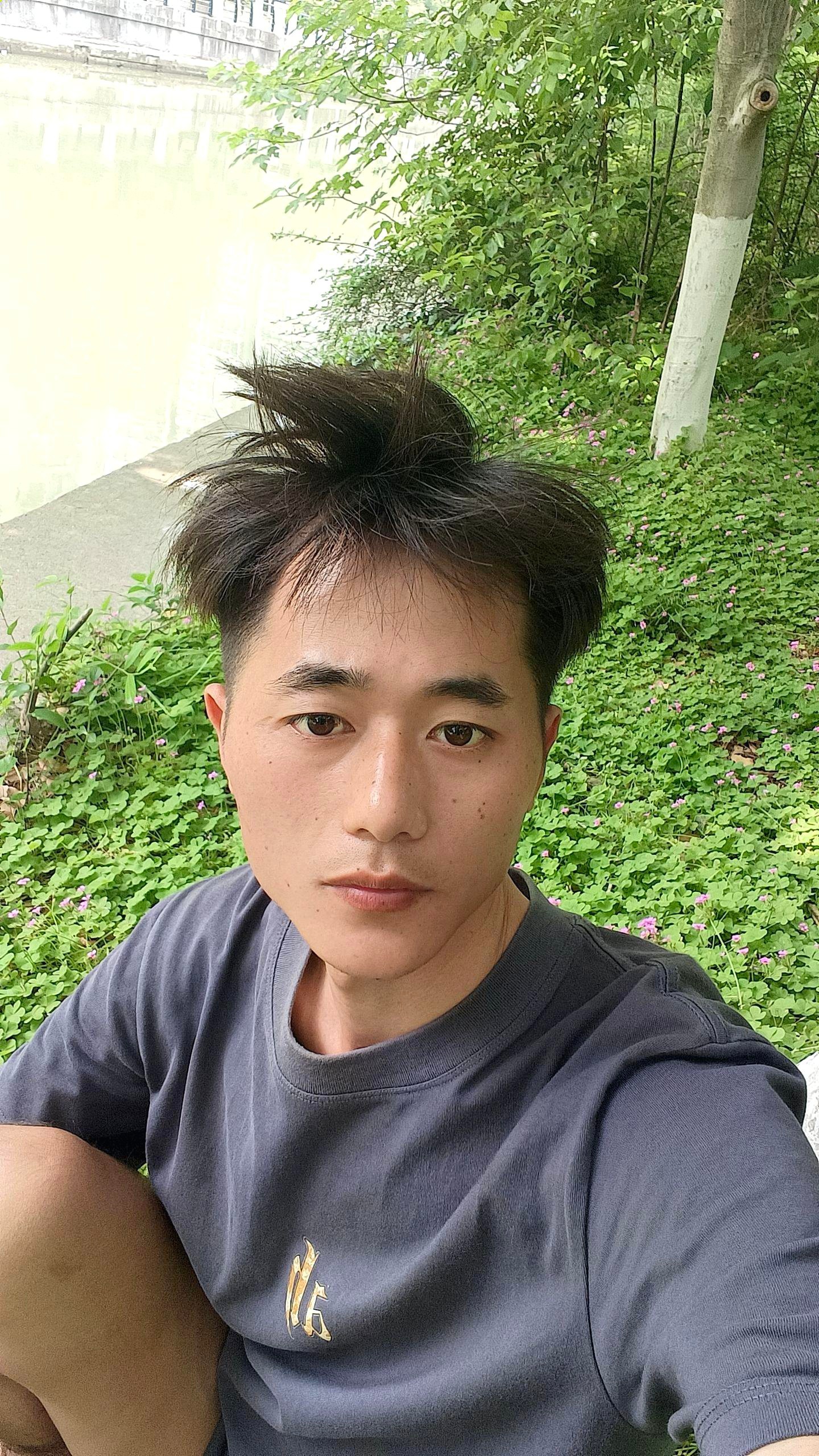 《常州日记》人生一定要有意义吗？虚度年华的时候，又为什么会感到痛苦？人生每时每刻