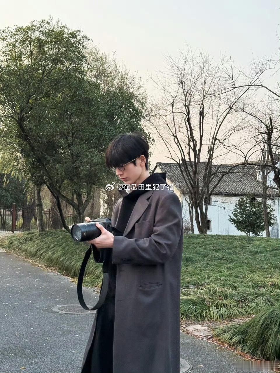 你的摄影男朋友张凌赫已上线