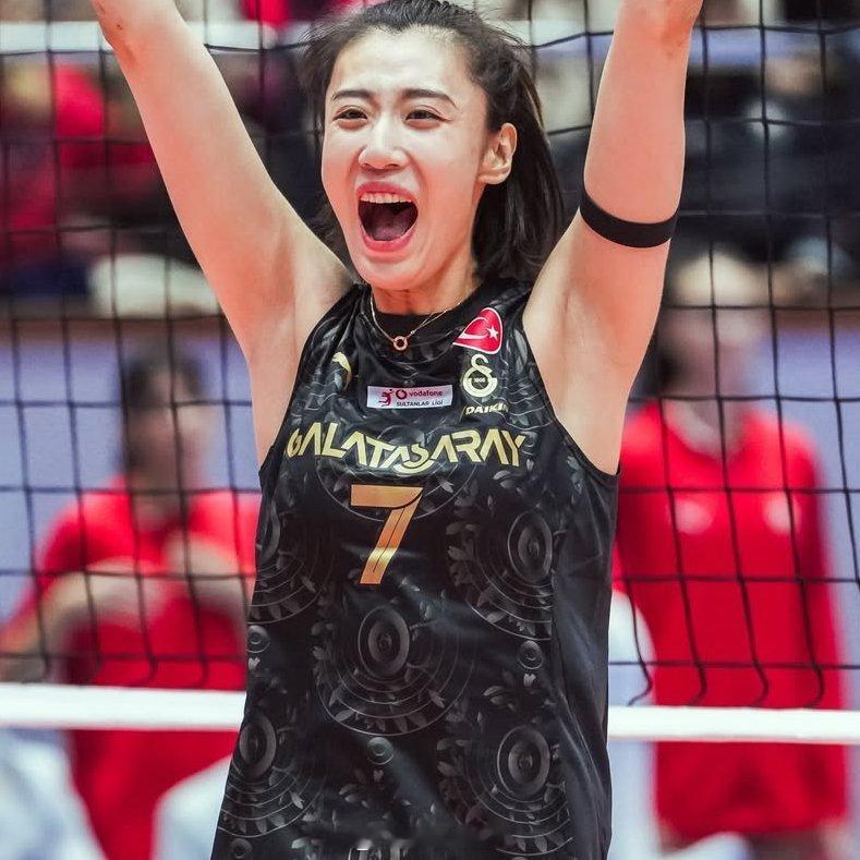 女排世界女排新闻王媛媛 王媛媛谈土耳其美食：我认为土耳其菜的很多菜肴都很符合亚洲