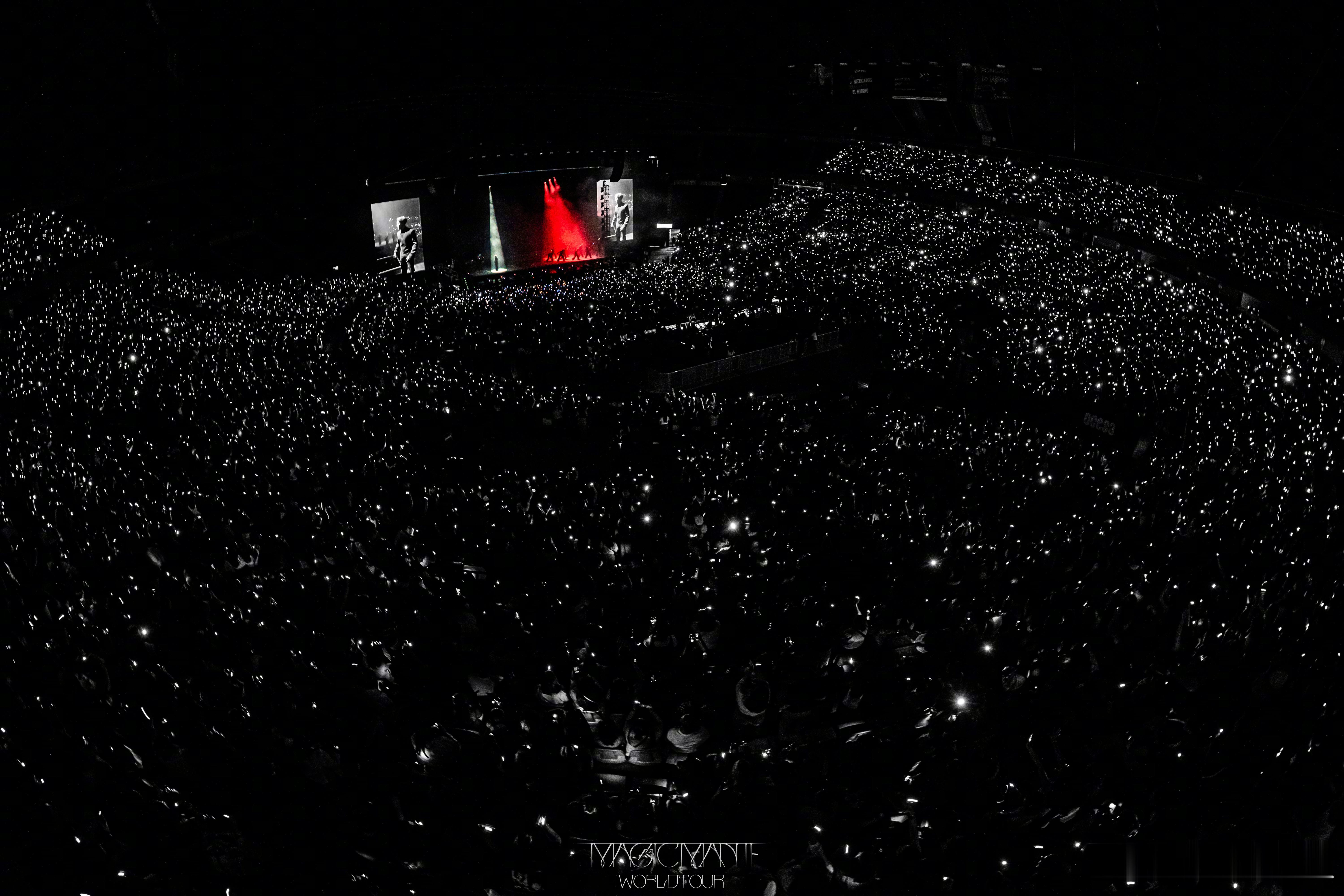 这一片钻石海 我们很为你骄傲王嘉尔magicman2世界巡演