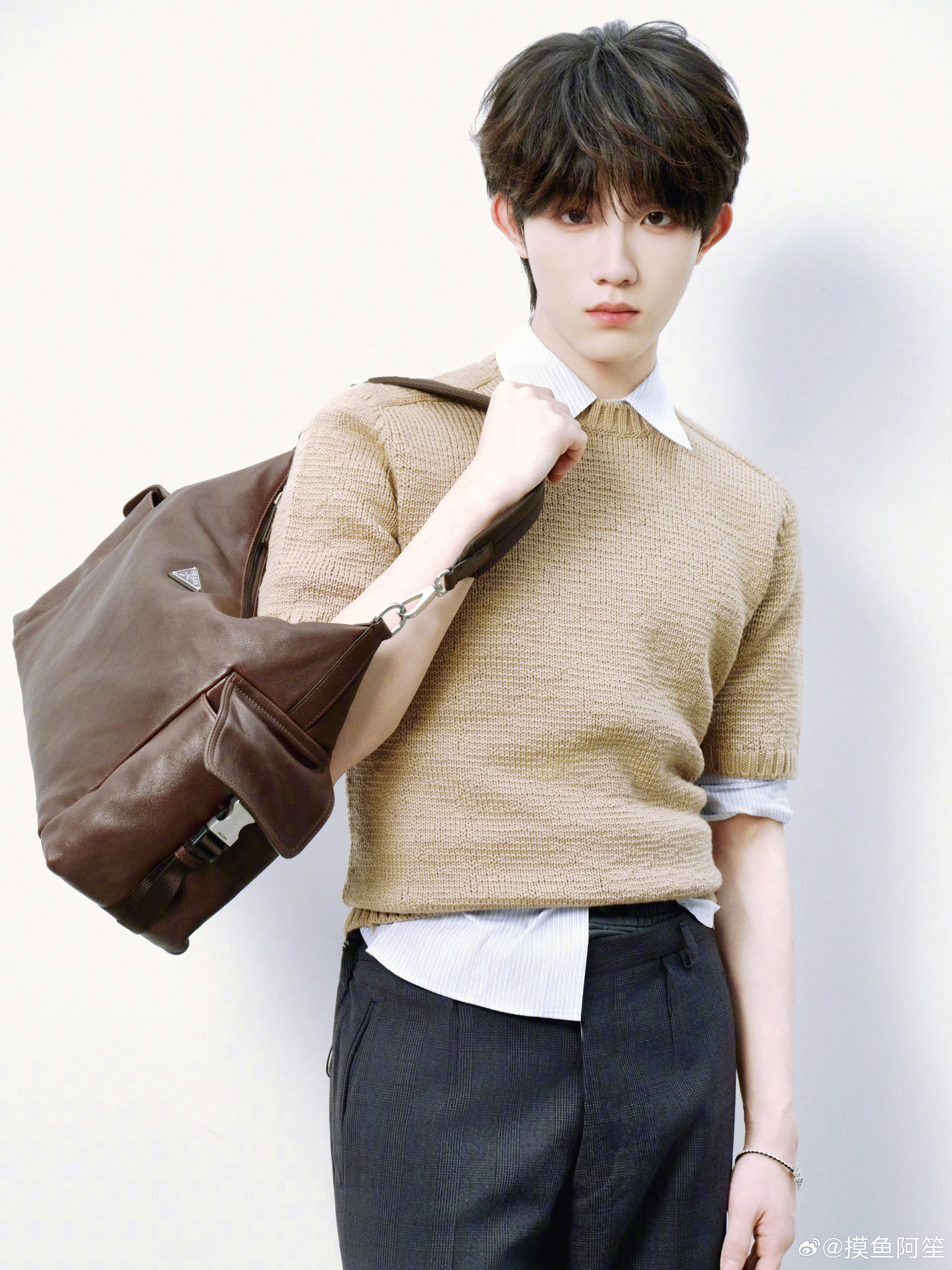 苏新皓在这次的事里真的是wwzz吧，只是一个游戏而已为什么要伤害真实的人。王楚然