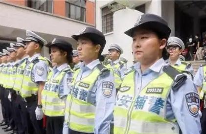 在职辅警原则上禁止开办公司或开展营利性经营活动。

依据《中国共产党纪律处分条例