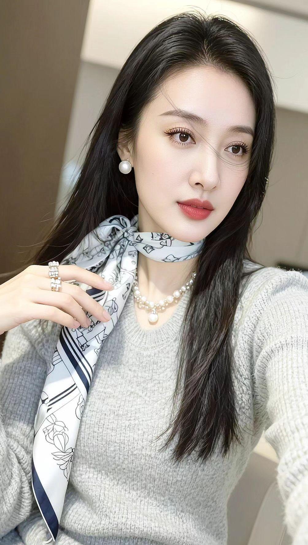 抖音ai创作 穿搭搭配 奶茶饮品 甜系女孩  人物拍摄