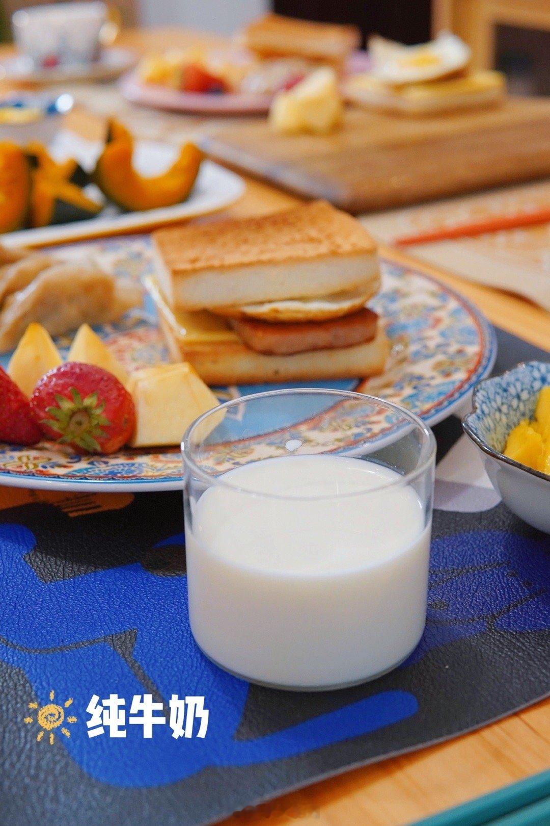 #每日食养# [太阳] 营养早餐怎么吃？早餐要吃、还要吃好[鲜花]这样能提高基础