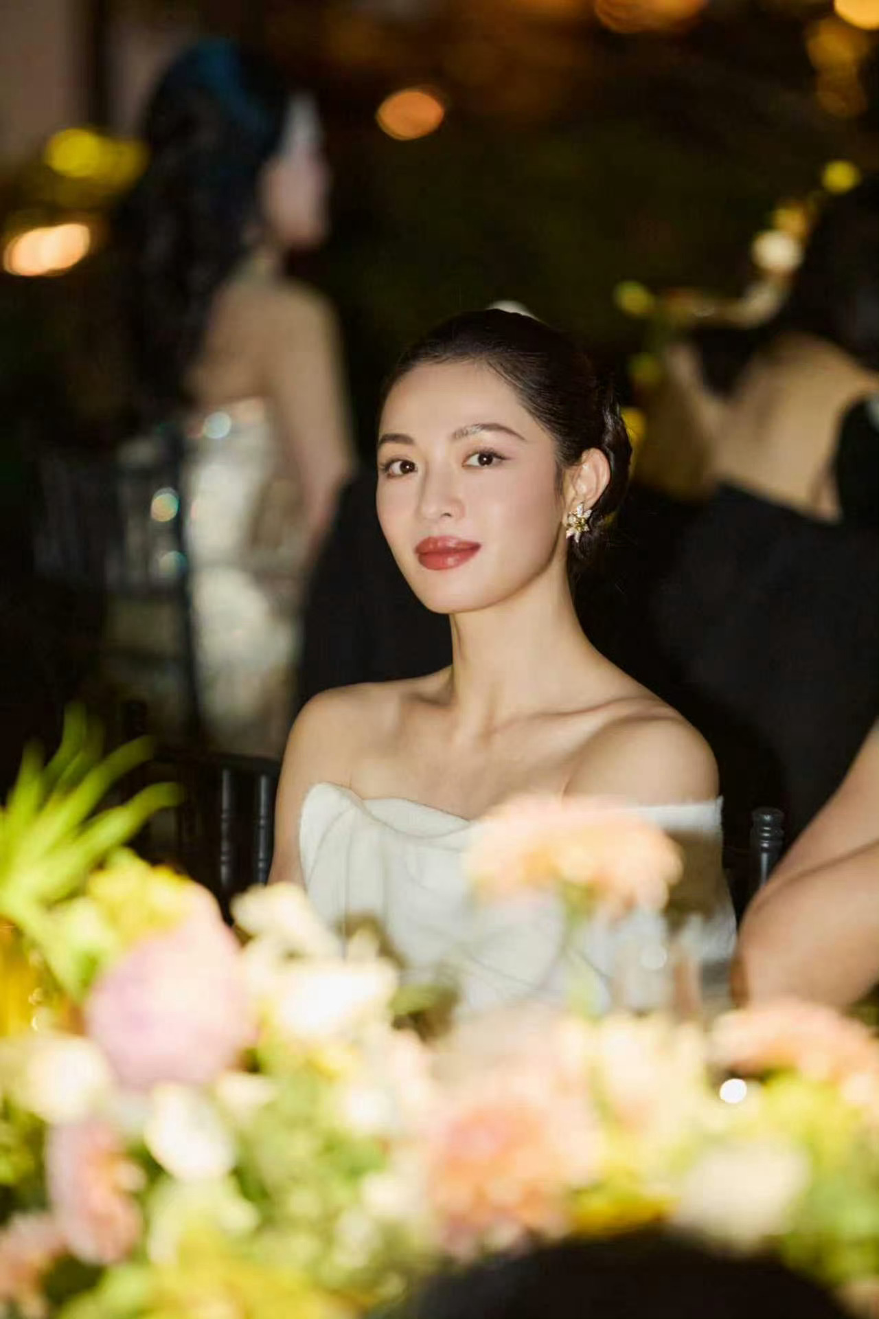 钟楚曦出席TiffanyAndCo蒂芙尼高级晚宴 