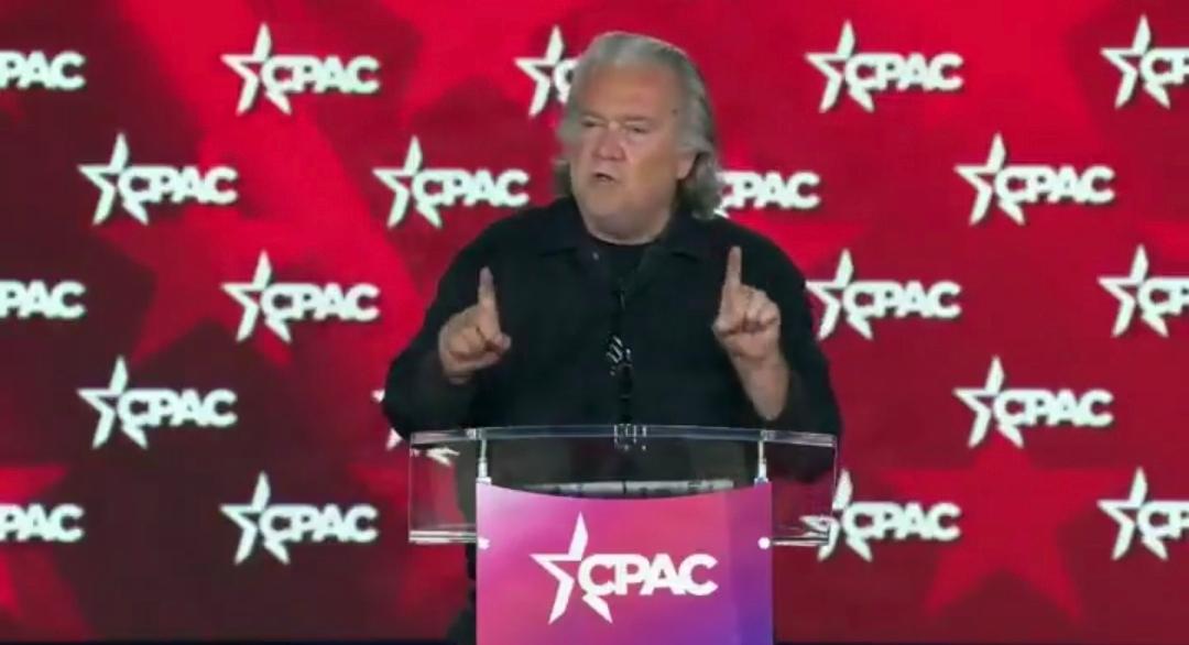 特朗普的前政治顾问史蒂夫·班农今天（北京时间3月27日）在保守派政治行动会议（C