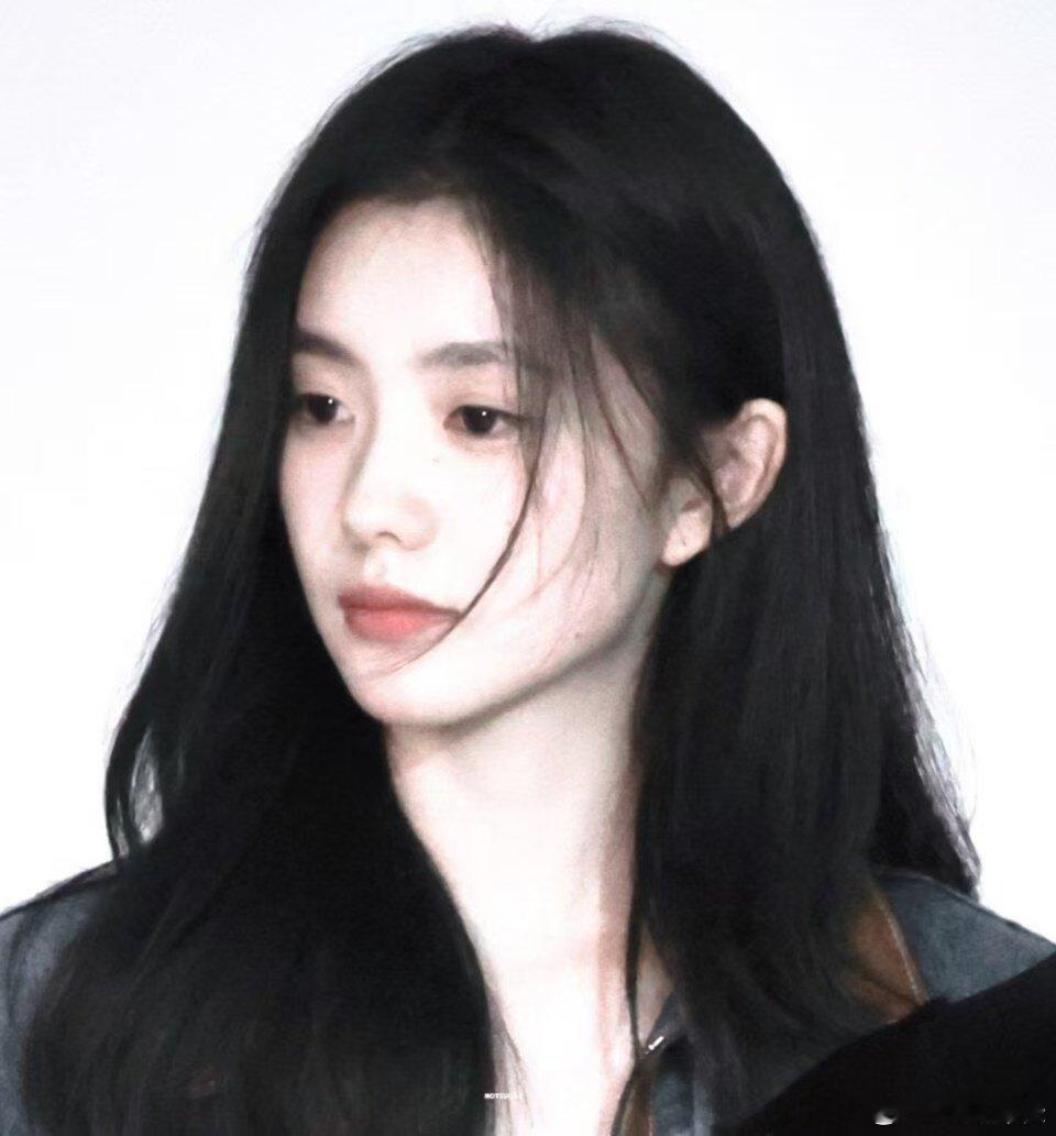 刘浩存闫妮马苏或将合作 网传刘浩存闫妮马苏或将合作女性悬疑剧《一路灿烂》，三位姐