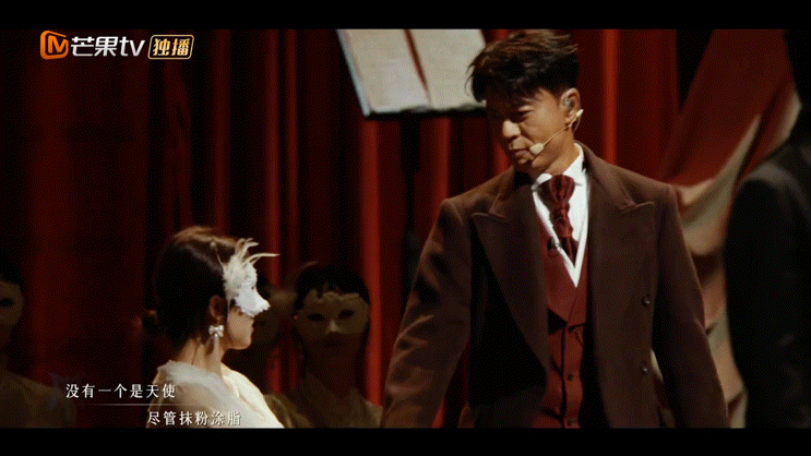 #李克勤都演反派了# 《十字街头》真的太惊喜了，竟然饰演了反派！这个渣男老板形象