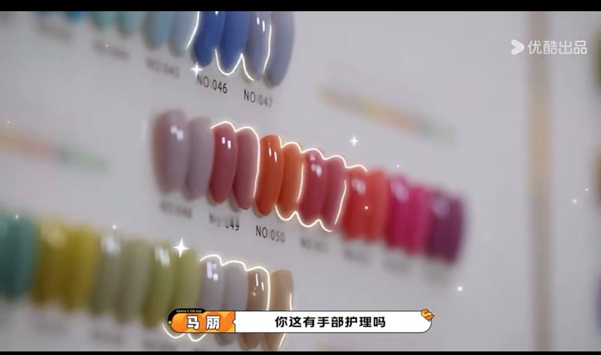 马丽最忘不了的团麻花特开心的这群人就是欢乐中带着柔软～又搞笑又温馨。镜头里记录的