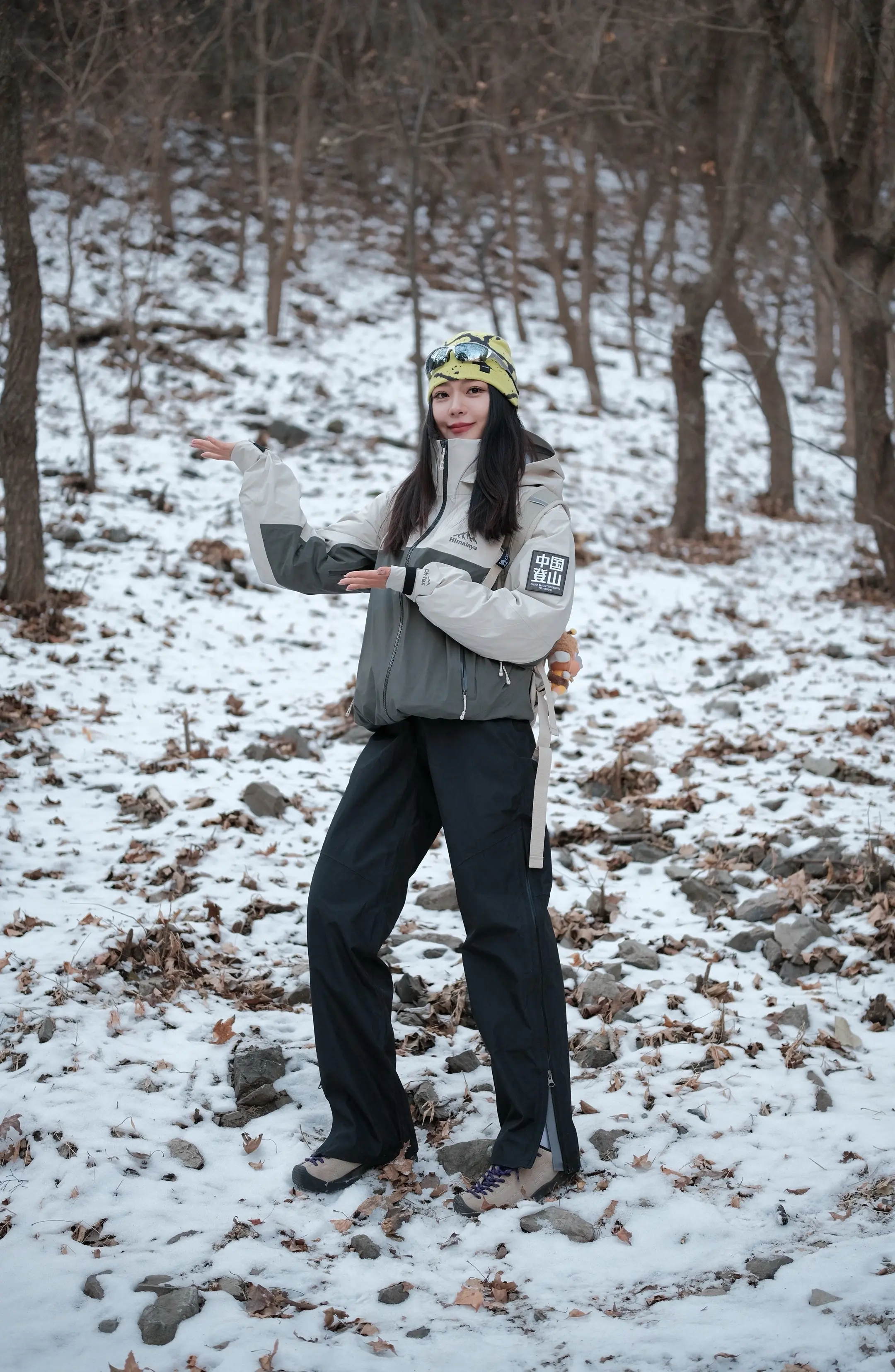 姐们儿虽然穷的铃儿响叮当。