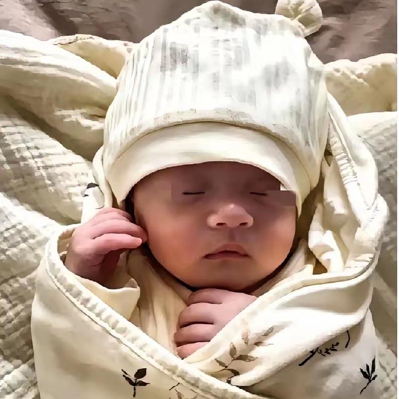 拼命生下女儿，妻子刚走丈夫竟要“扔孩子”？这理由简直震碎三观！陕西这起悲剧，让无