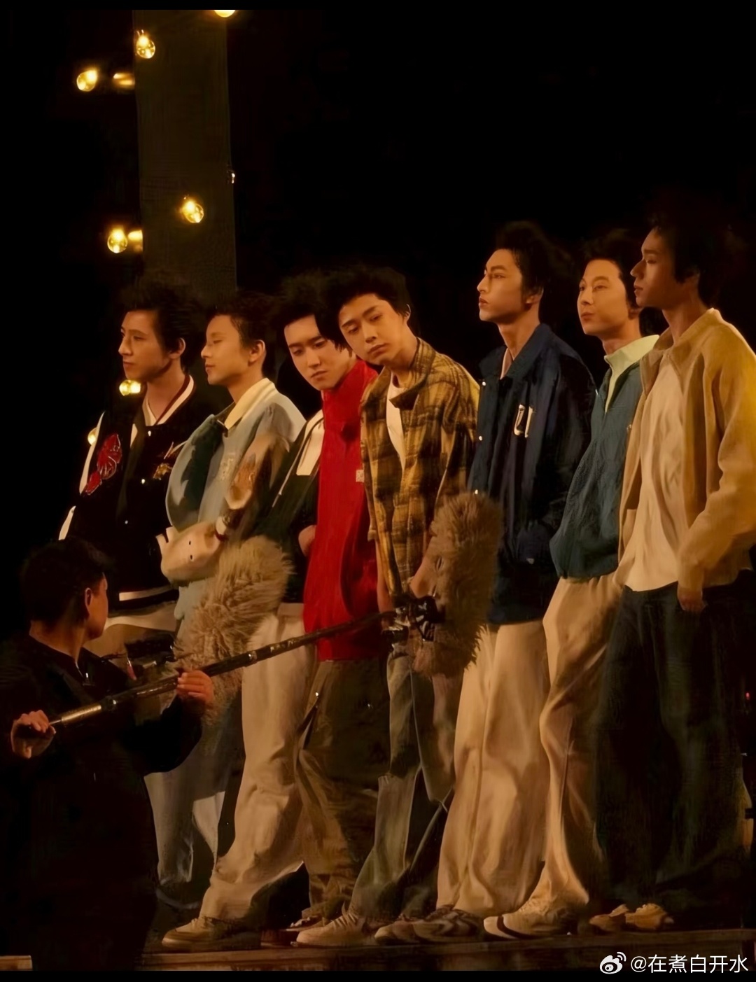 TF四代新剧集体露额头照🈶张桂源 张函瑞 王橹杰 陈奕恒 杨博文 陈思罕 陈浚