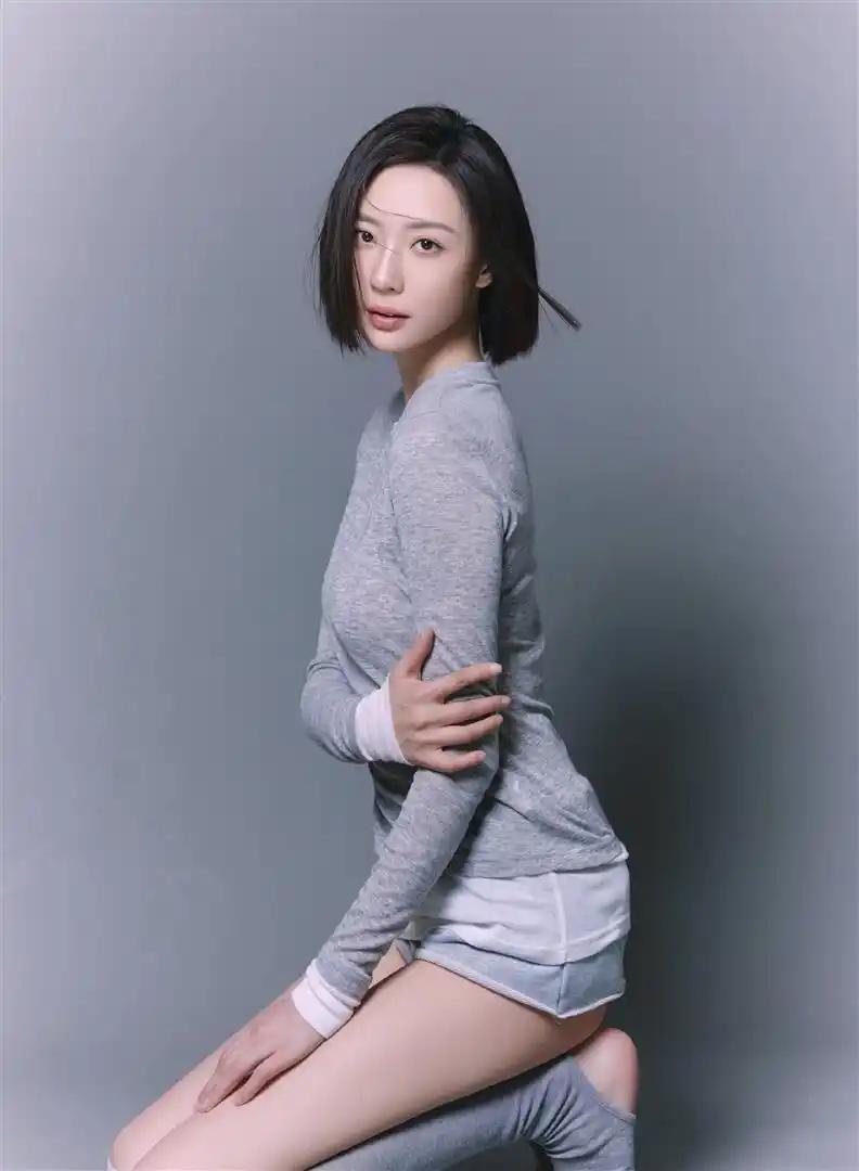 王文绮明明颜值超高，可她偏偏不靠颜值，靠努力赢得了观众的认可