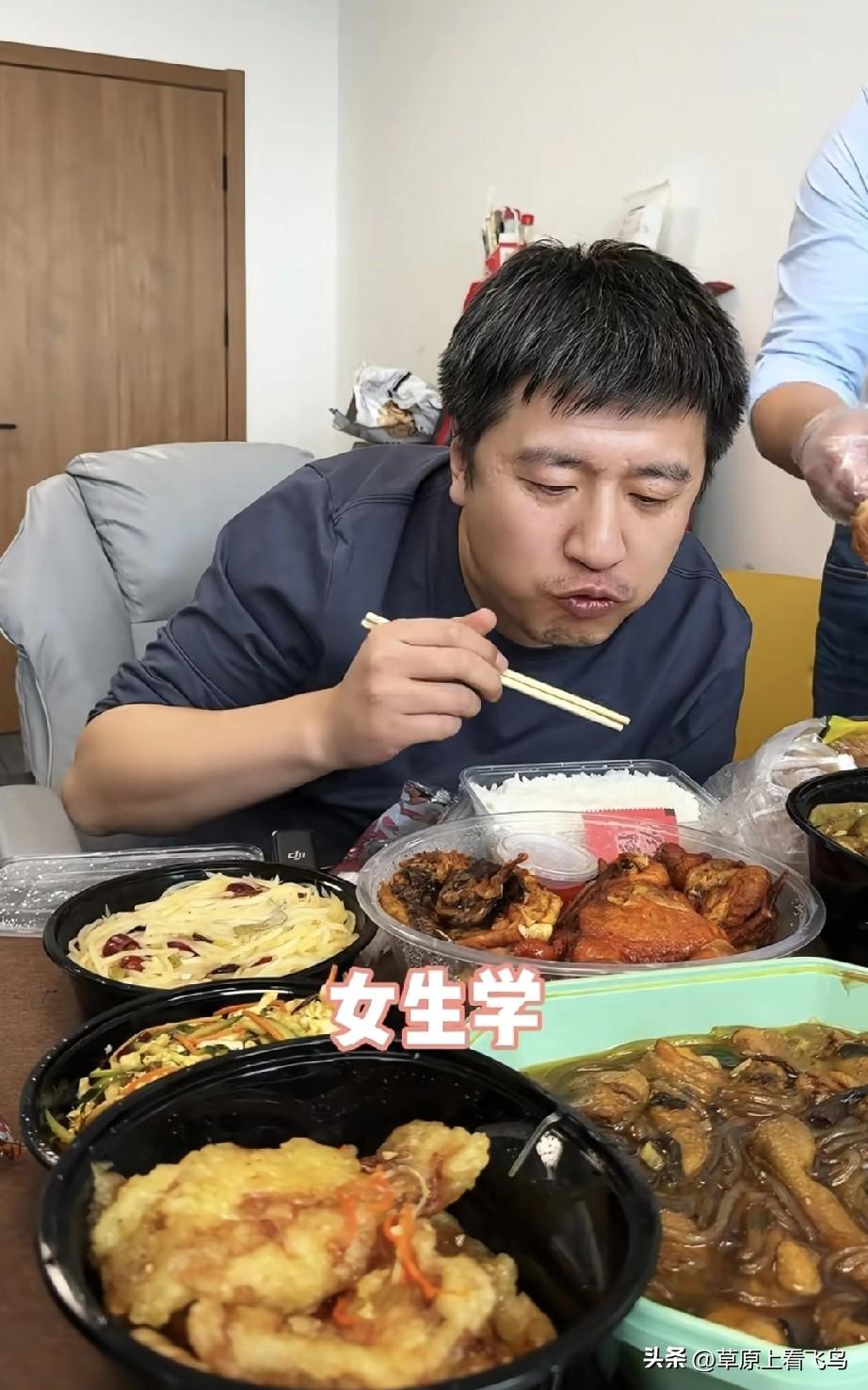 张雪峰这事
给所有人提了个醒，
那就是你可以没钱，也可以不上进，但一定要好好珍爱