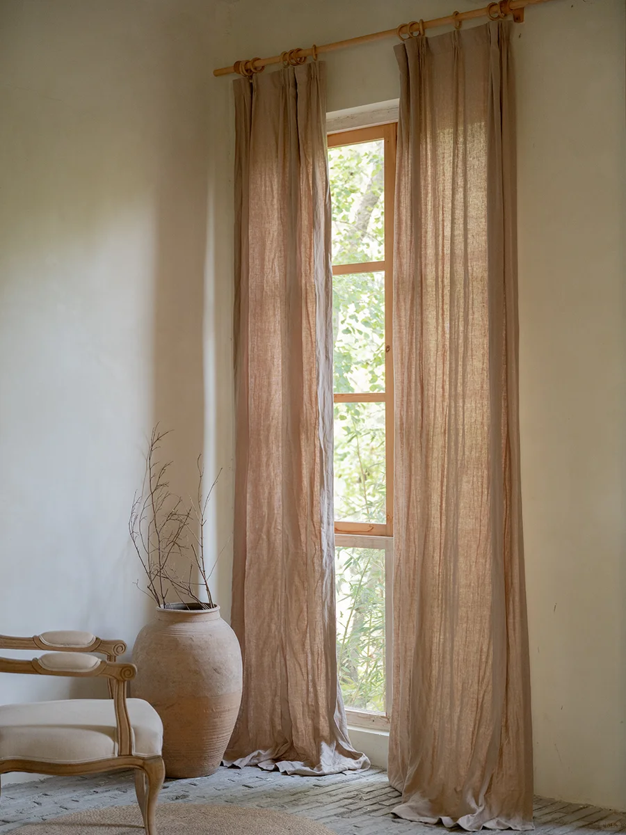 暖卡其色丨冷色调空间丨叙事氛围