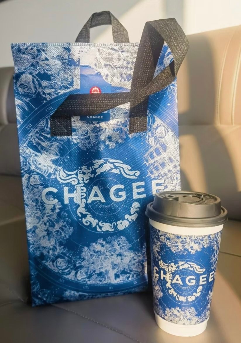 霸王茶姬霸王茶姬 何以解忧，唯有伯牙！饮一杯“伯牙绝弦”始于颜值，忠于味道，好久