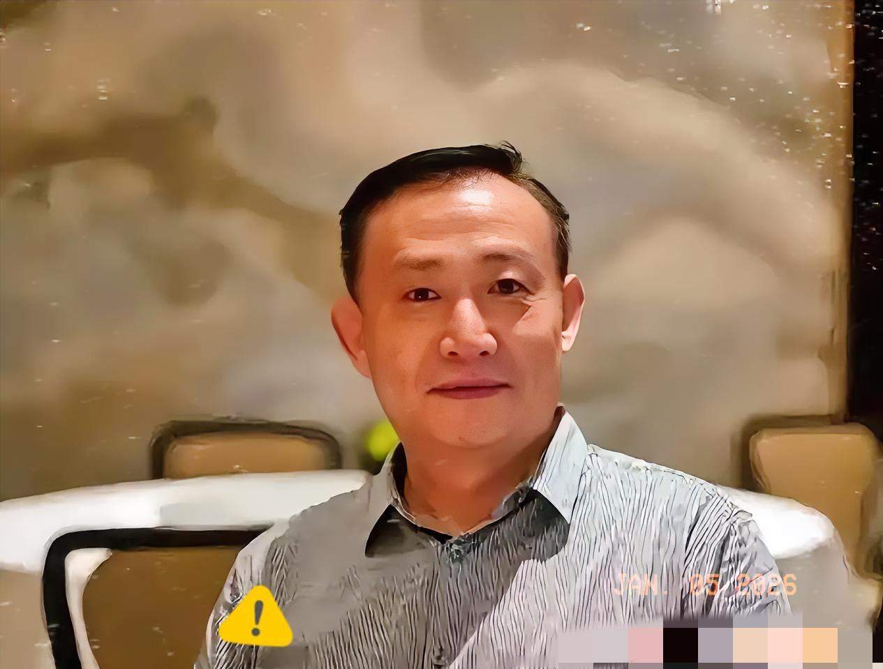 卢麒元又开炮，这回把枪口对准“十五五”里悄悄复活的华盛顿共识。
他说，有人想把水