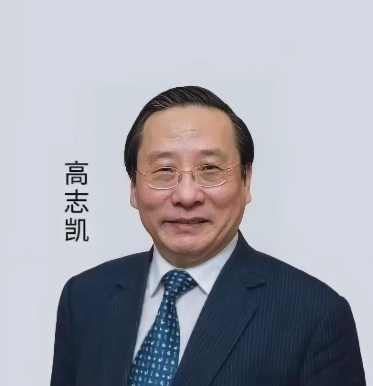 日内瓦辩论赛高志凯三连怼，美媒记者哑口无言！中国军费只是美国的四分之一，却让14