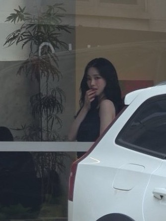 偶遇karina 好美.. 