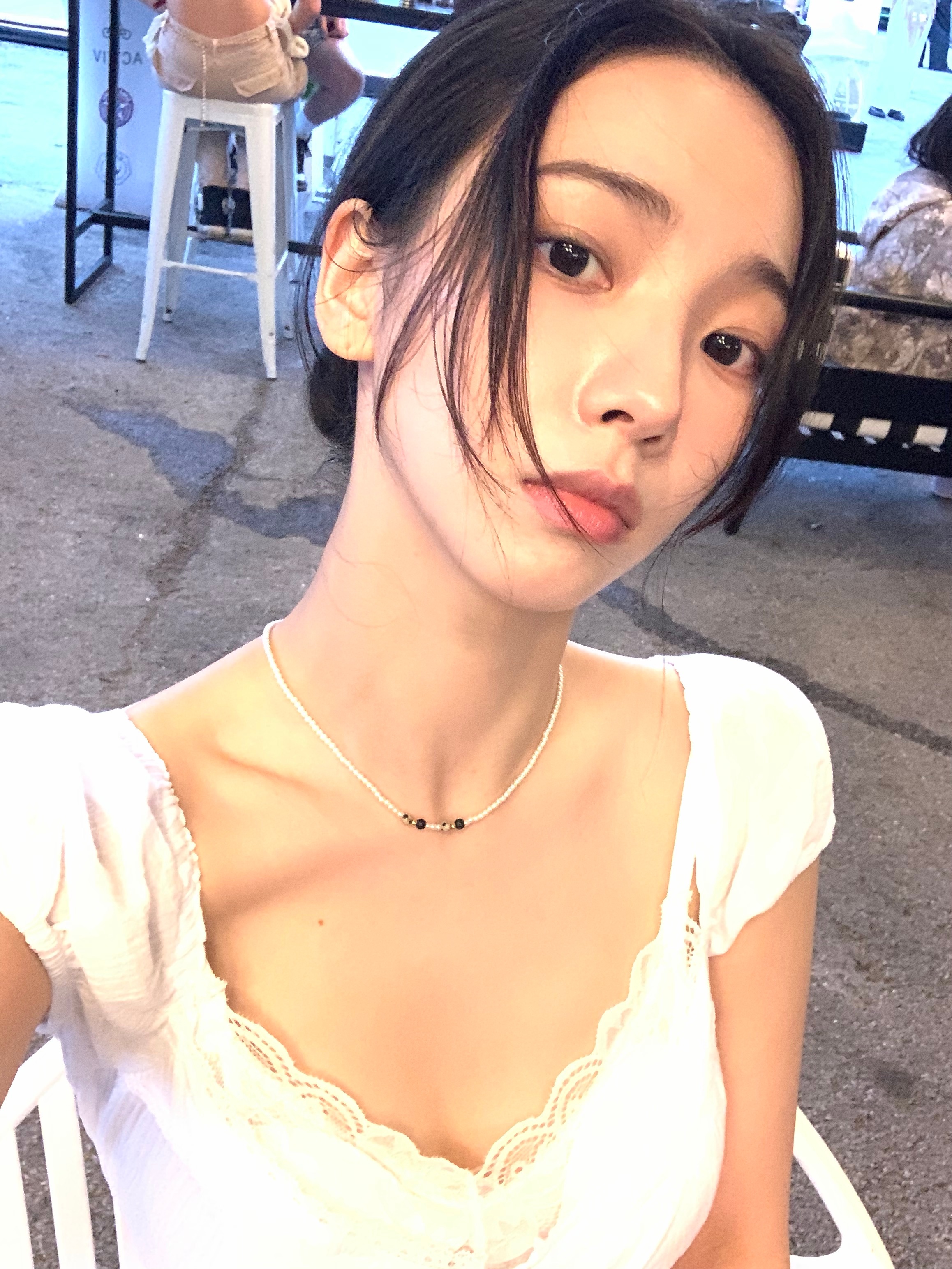 狗儿紧张中><