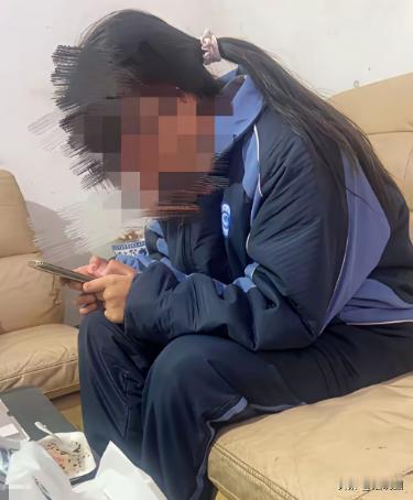 破防了！湖南，一女子不幸得宫颈癌去世，临终前，她将唯一的女儿托付给了闺蜜，还说闺