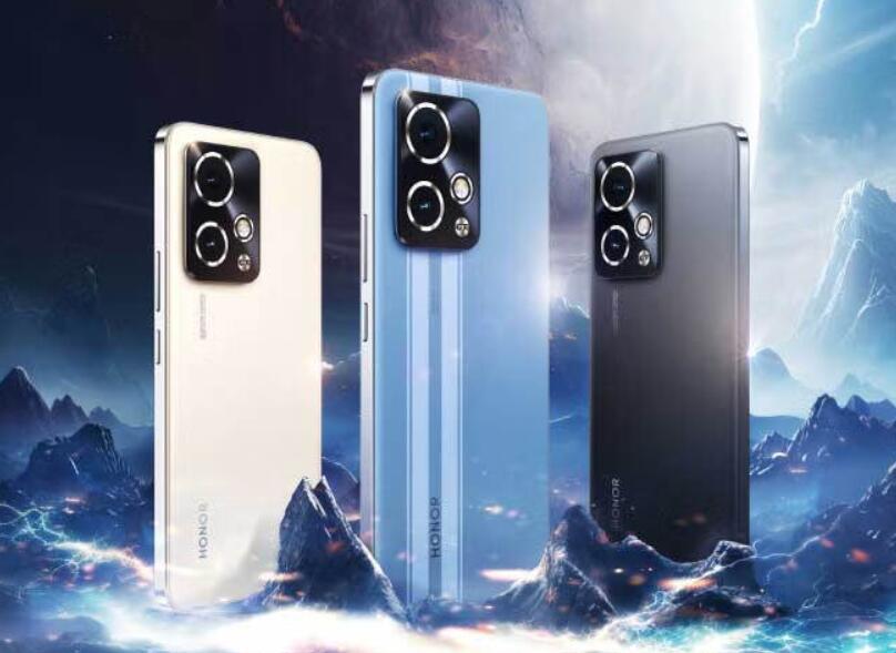 数码博主揭秘：追求纯粹科技，还是被利益驱动？
所以，当一个全新处理器到来之后，如