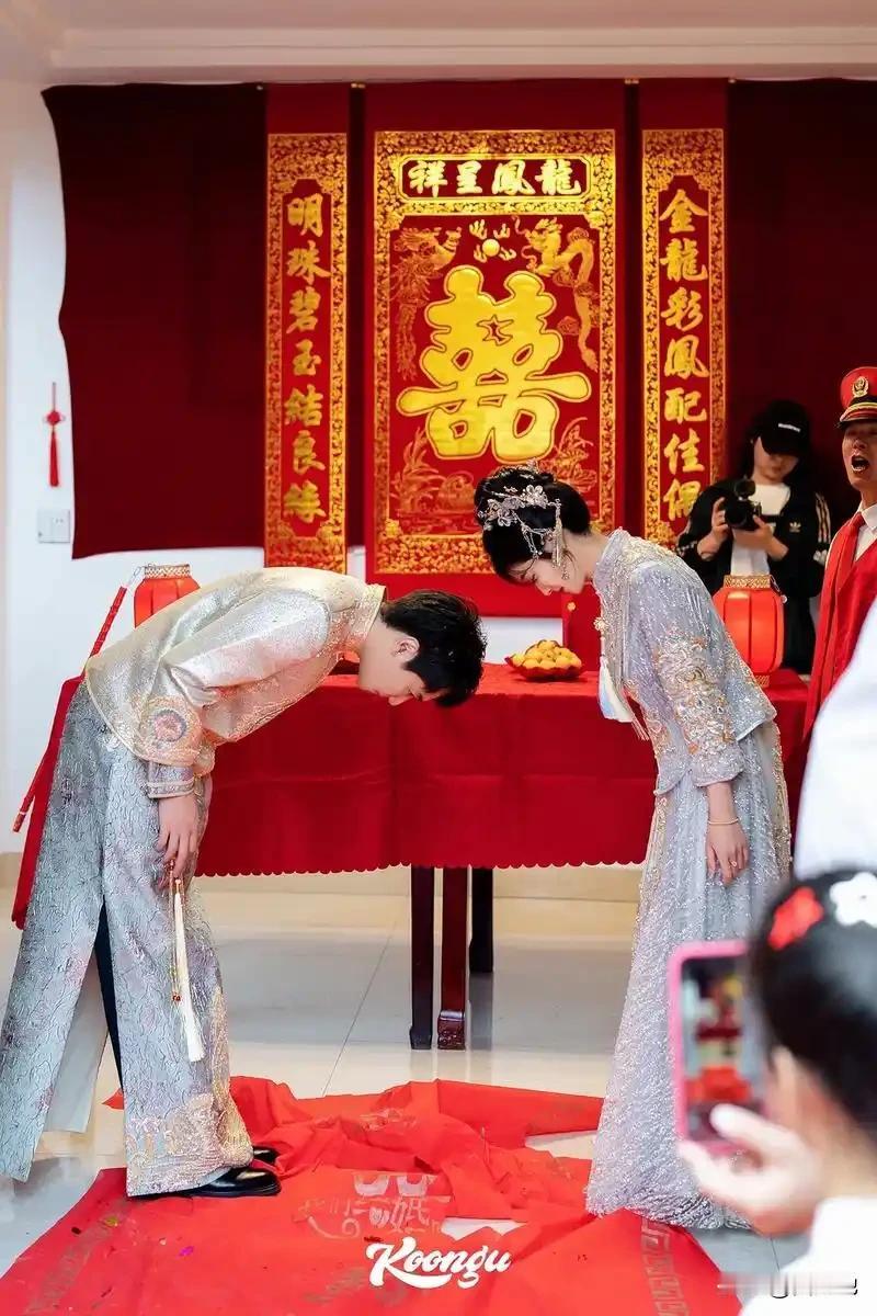 婚姻门当户对非常重要，家庭经济条件差异容易出现矛盾。如果一方经济收入低于一方，可