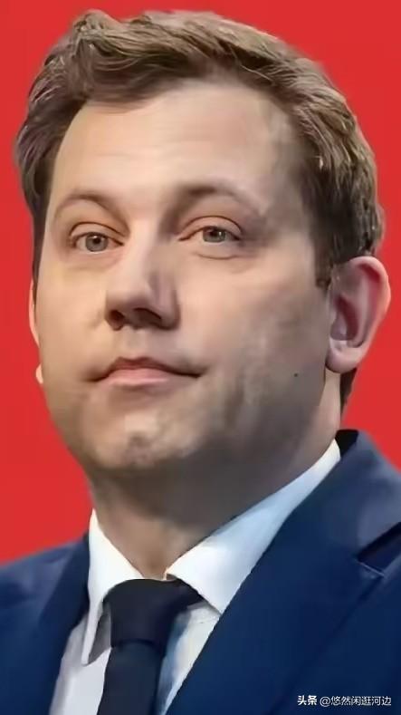刚从中方访问回国的德国财政部长克林拜尔，在德国接受采访时警告说：我在中国已经亲眼