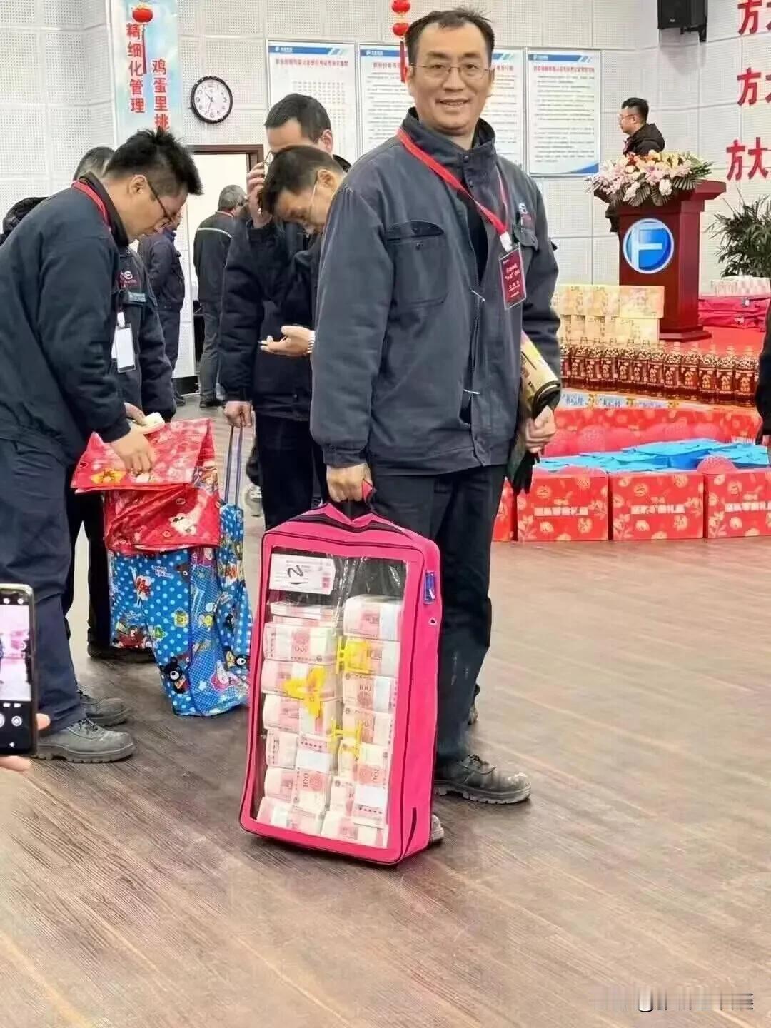 女士们，请客观评价下我的长相，不玻璃心。这是年前的
