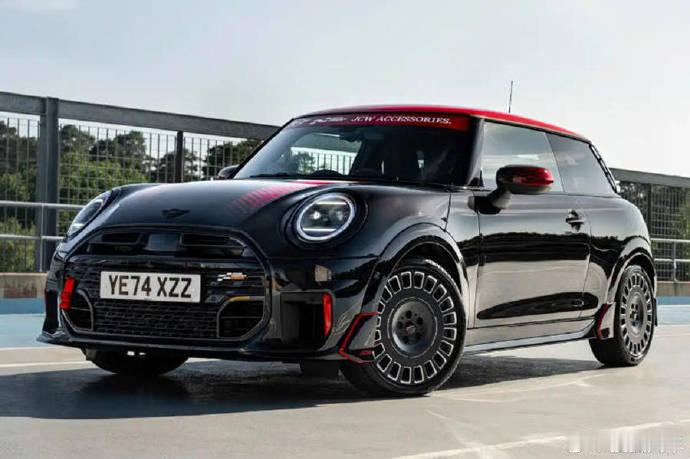 【整体更具侵略性 MINI JCW Accessories套件版官图】全新套件的