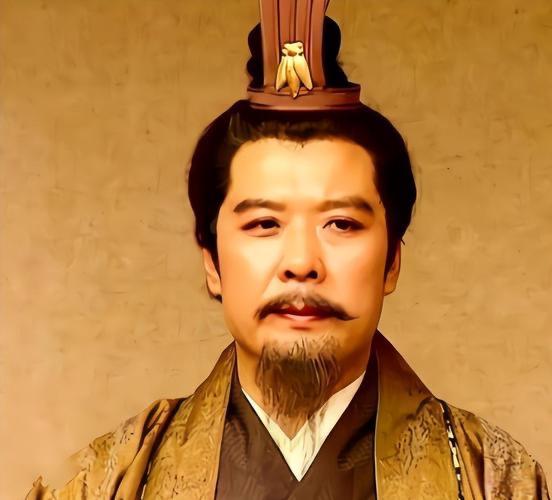 揭秘：刘备“同床”背后的驭人之道
     刘备善于用“同床”之举笼络人心，彰显