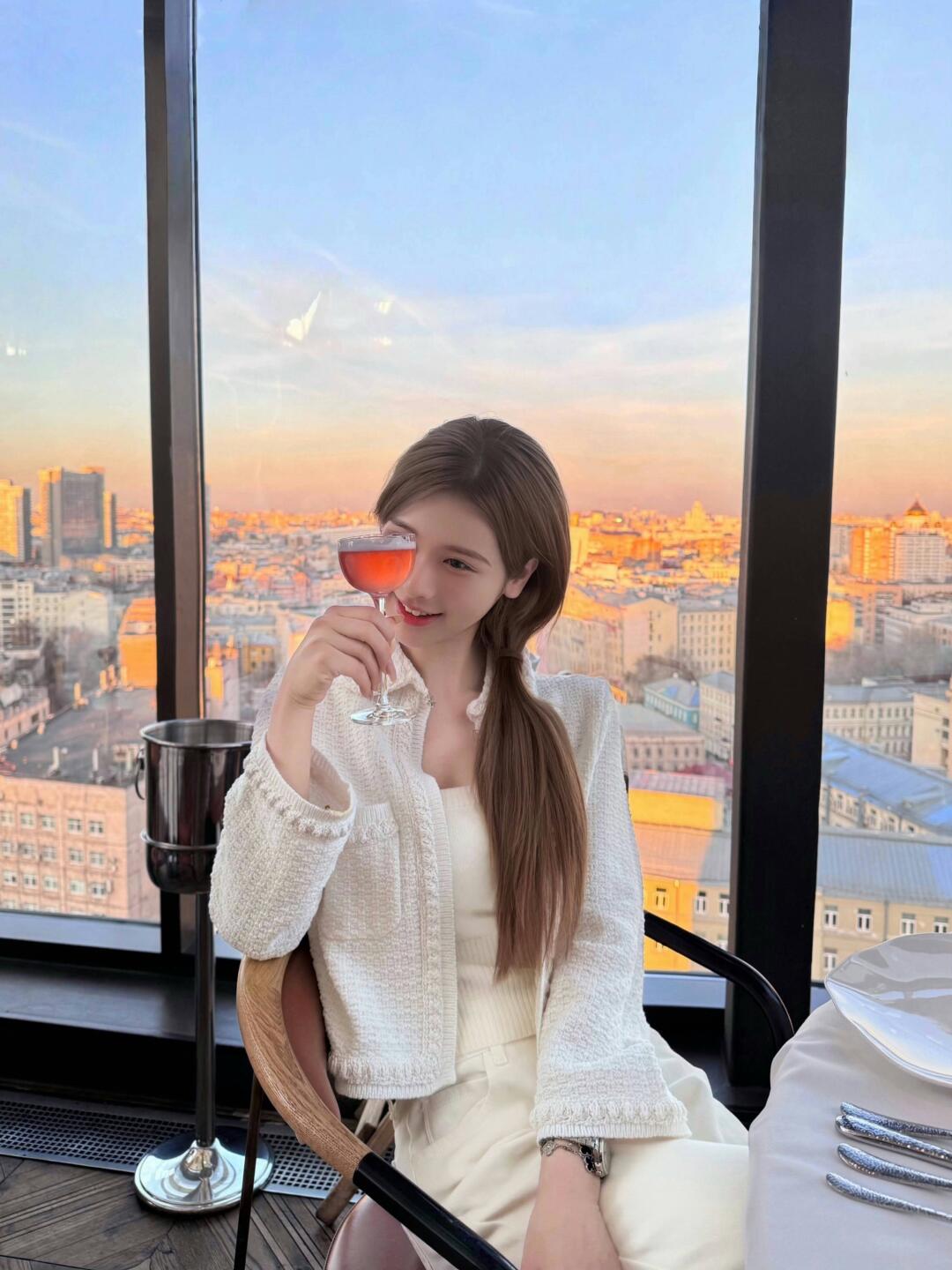 🐇White Rabbit | 莫斯科Fine Dining天花板