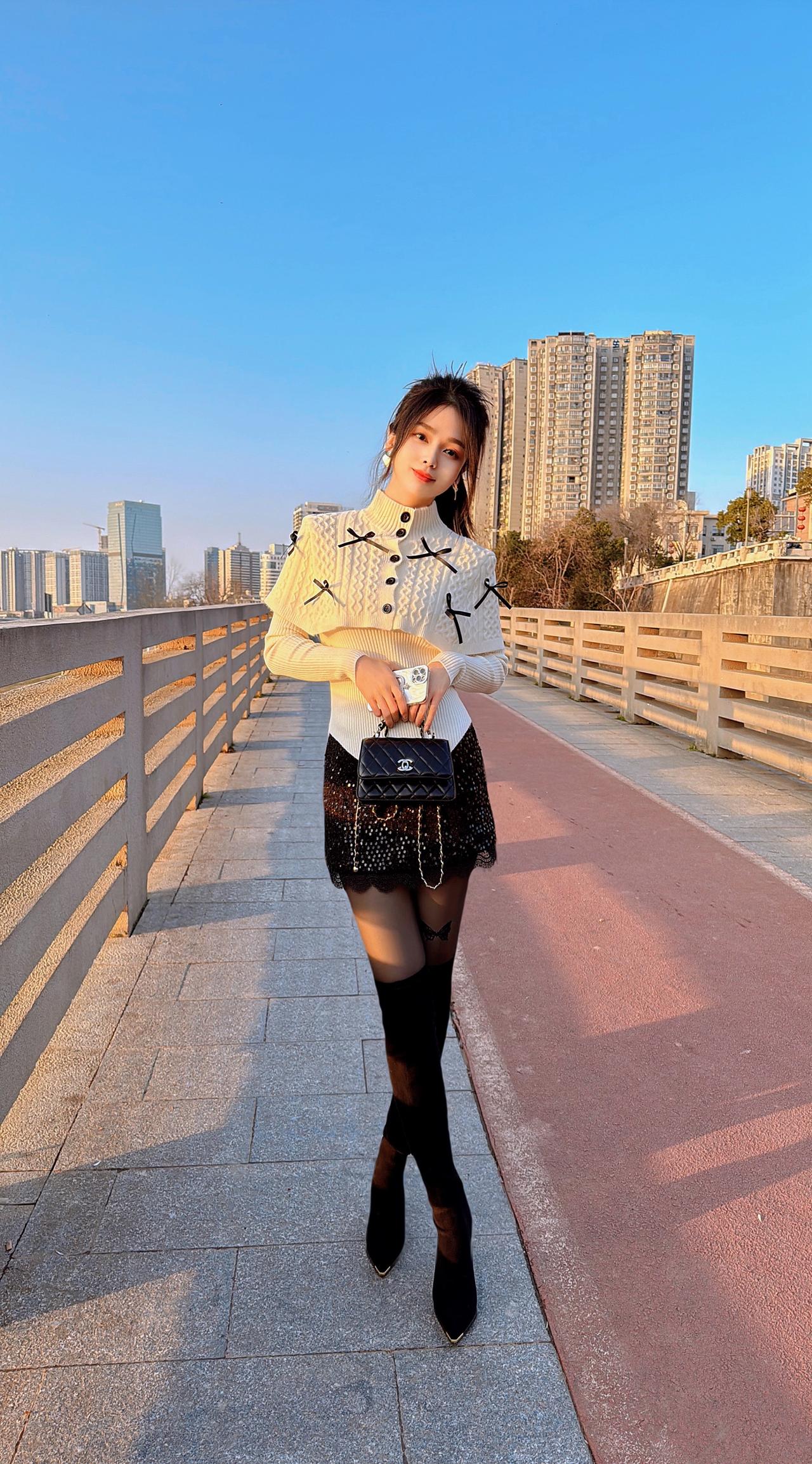 无法掌控的事情太多了，尽力就好   一辈子就活这么一次，有些事情，可有可无，可去