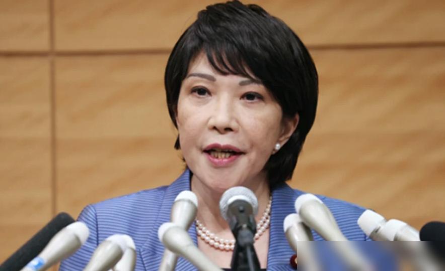 这两天日本网友的火气快把热搜给烧穿了，就因为国会里那一场“掀桌子式”的吵架，参议