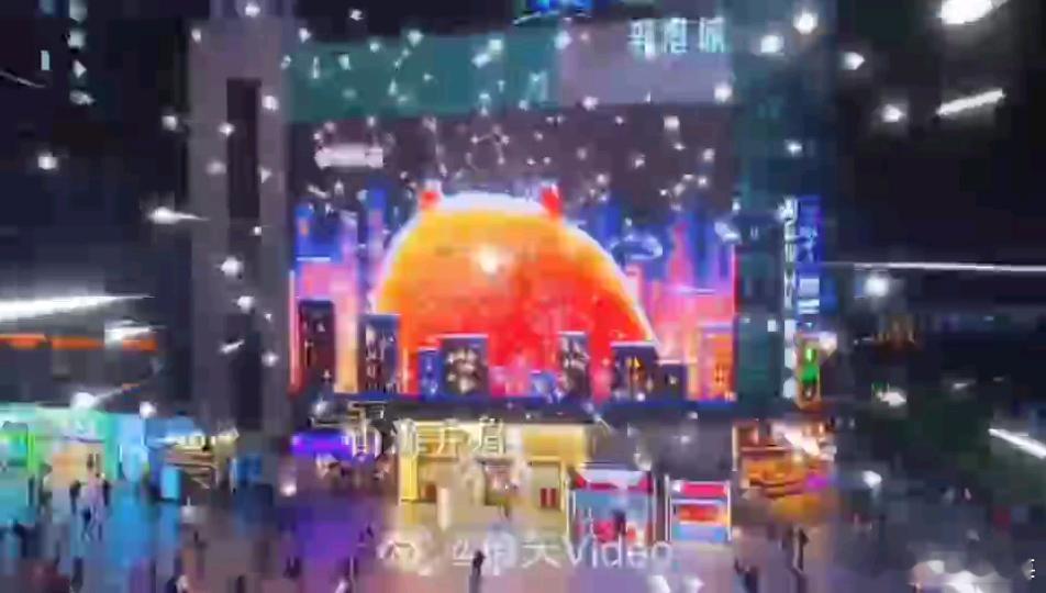 重庆肖战天选青岛齐夏十日终焉首发阵容《山海》主题作品里，重庆的山与青岛的海在镜头