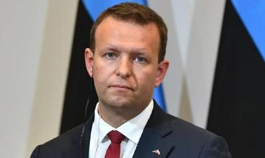 就问中国怕不怕？强大的爱沙尼亚向中国发出最后通牒，让中国必须在爱沙尼亚和俄罗斯之